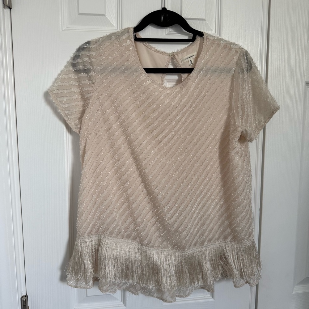 Max Studio Elegant Cream Fringe Short Sleeve Blouse Women’s Medium‎ EUC